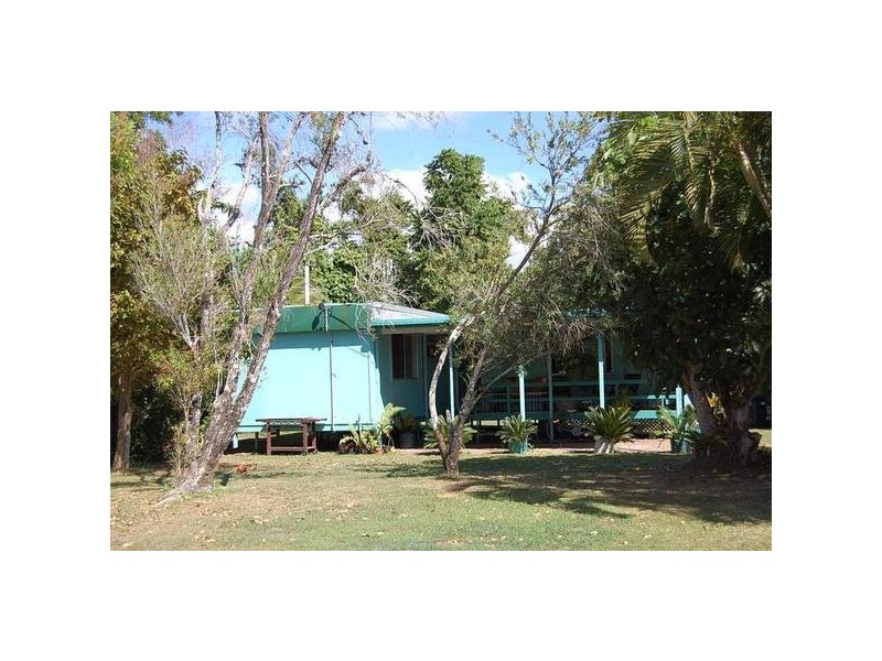 Kurrimine Beach QLD 4871