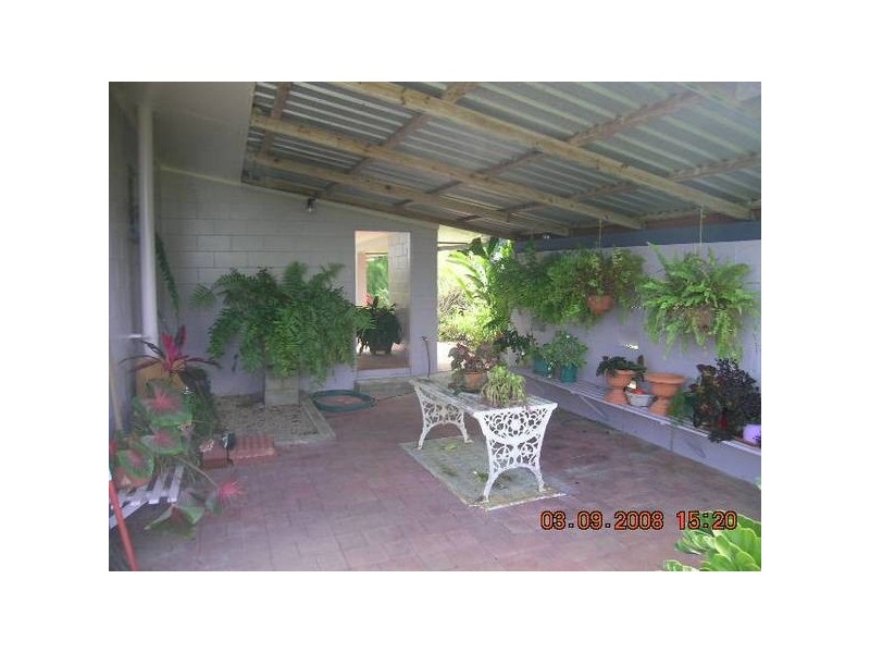 11 Peregrine, Innisfail QLD 4860