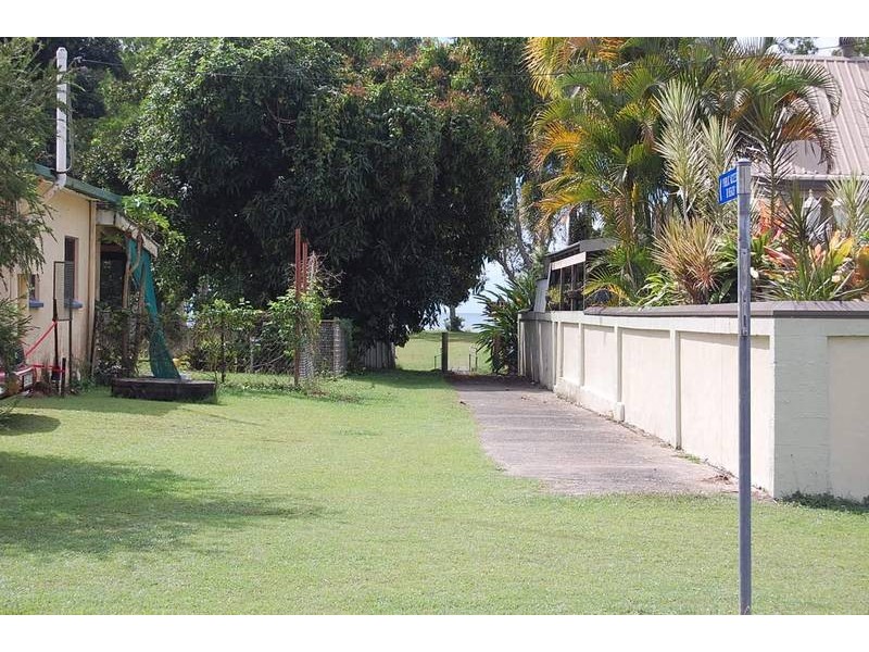 Bramston Beach QLD 4871