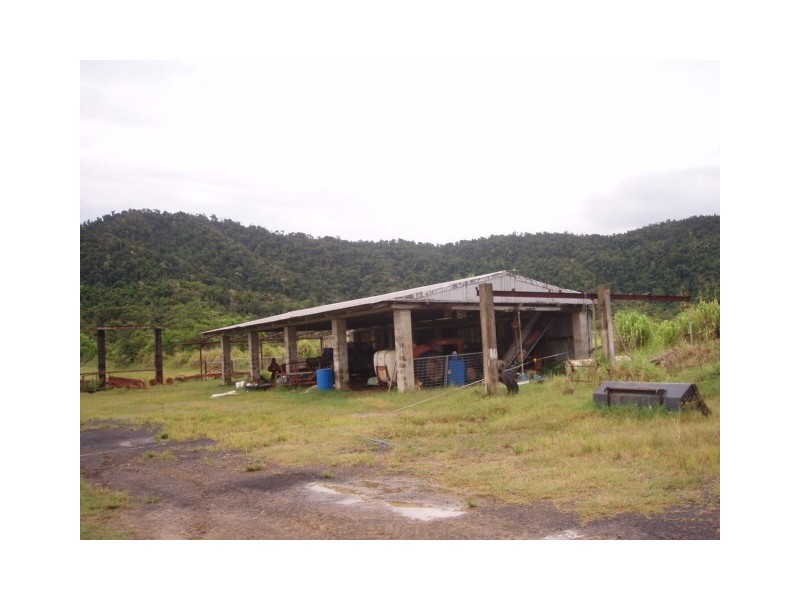 667 Mourilyan Harbour Road, Innisfail QLD 4860