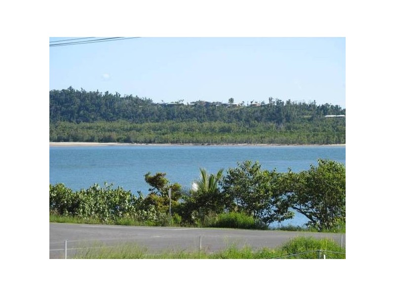 Flying Fish Point QLD 4860