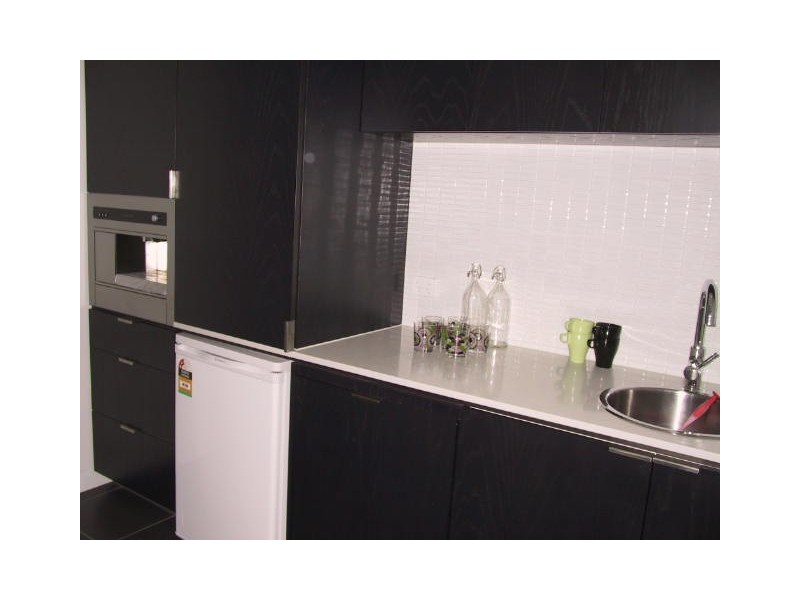 302/9 Yarra Street, South Yarra VIC 3141