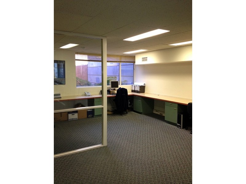 2/28 Drummond Street, Carlton VIC 3053