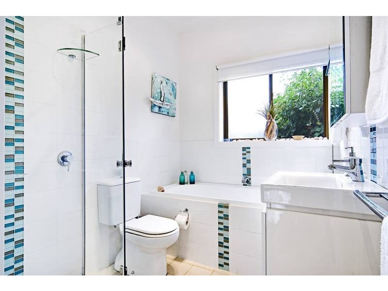 108 Nareen Parade, Narrabeen NSW 2101