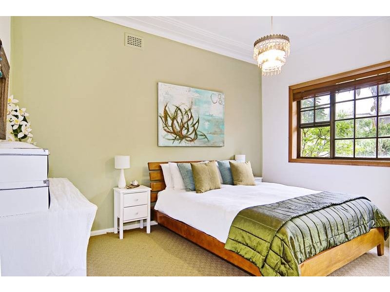 108 Nareen Parade, Narrabeen NSW 2101