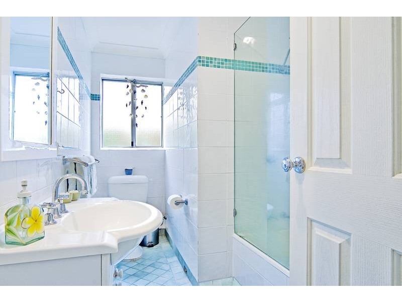 1/4 Wetherill Street, Narrabeen NSW 2101