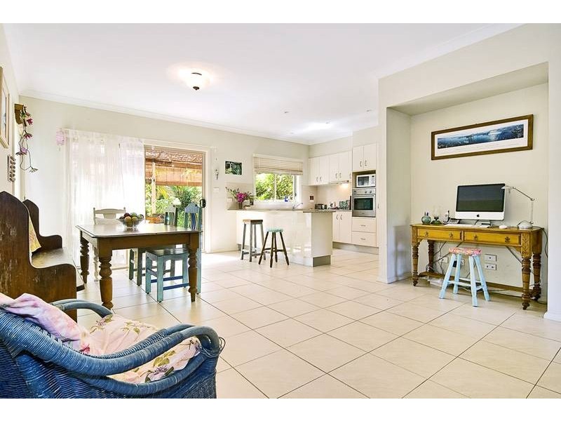 10 Honeyeater Grove, Warriewood NSW 2102