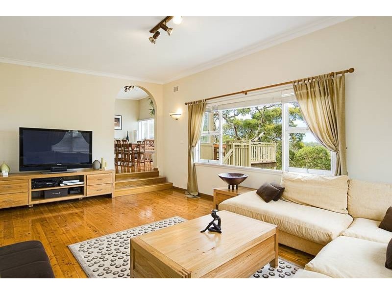 12 Lagoon View Road, Cromer NSW 2099