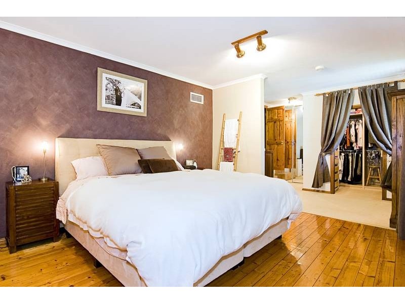 12 Lagoon View Road, Cromer NSW 2099