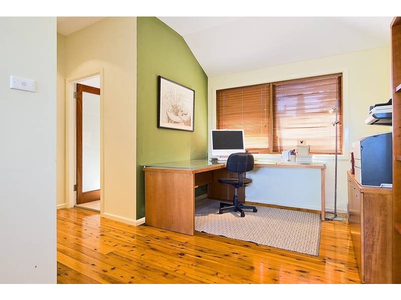 13 Maralinga Avenue, Elanora Heights NSW 2101