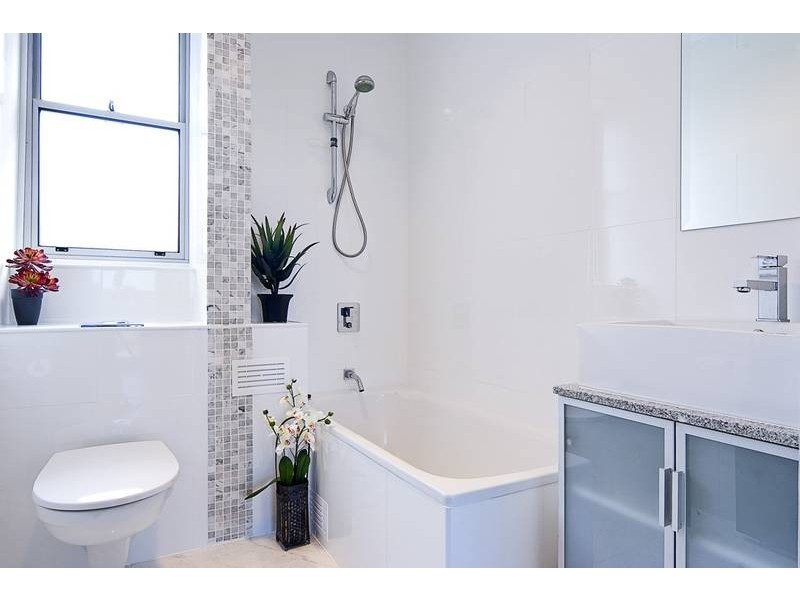 54 Golf Avenue, Mona Vale NSW 2103