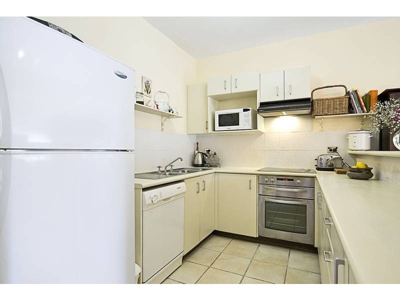 13/2 Forest Road, Warriewood NSW 2102