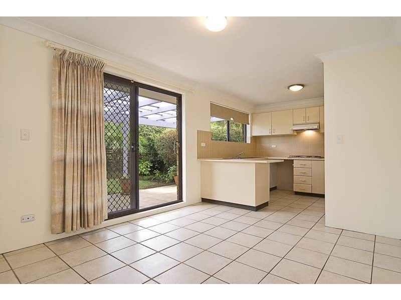 9/30 MacPherson Street, Warriewood NSW 2102