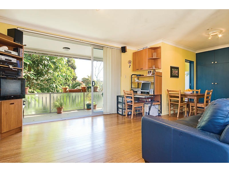 8/77 Howard Avenue, Dee Why NSW 2099