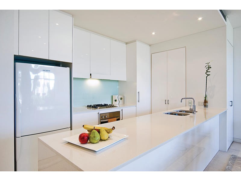 2/98-100 Ocean Street, Narrabeen NSW 2101