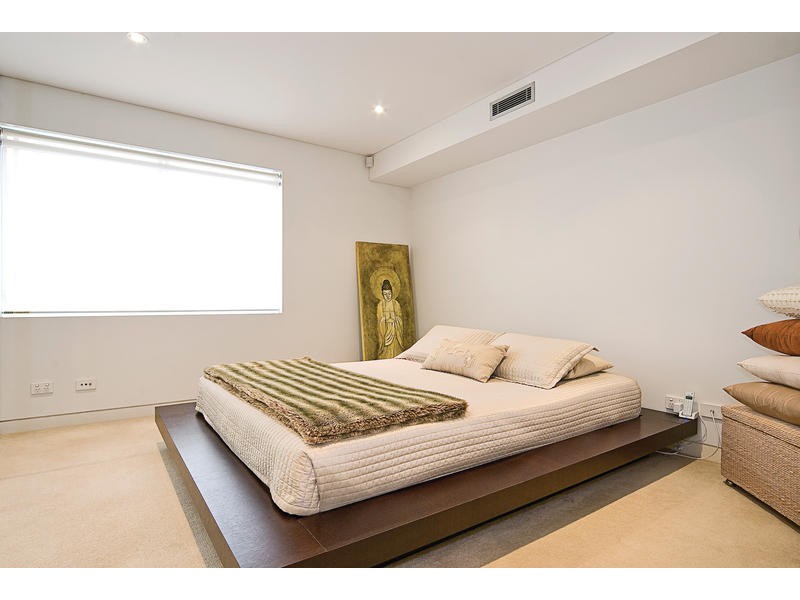 2/98-100 Ocean Street, Narrabeen NSW 2101