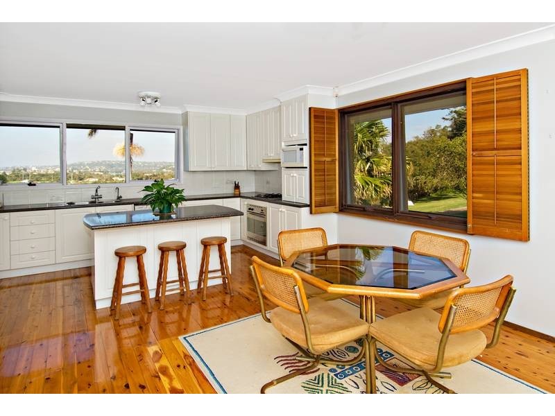 40 Lakeview Parade, Warriewood NSW 2102