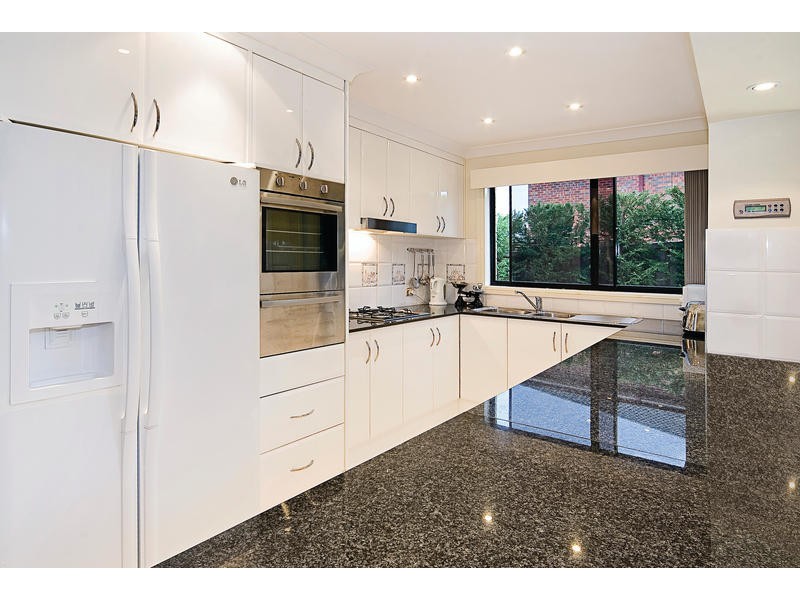 41 Valley View Circuit, Warriewood NSW 2102