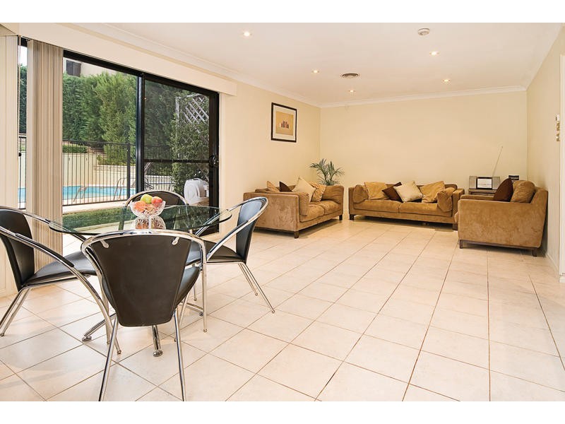 41 Valley View Circuit, Warriewood NSW 2102