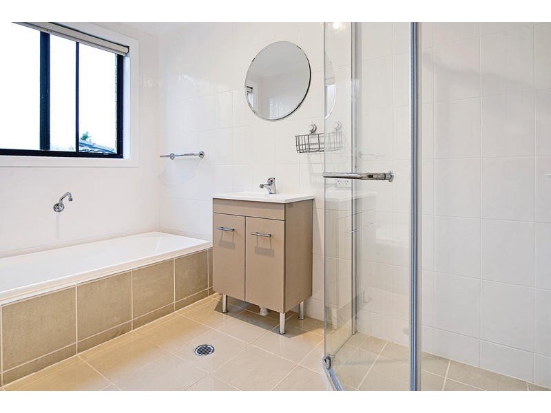 41 Valley View Circuit, Warriewood NSW 2102