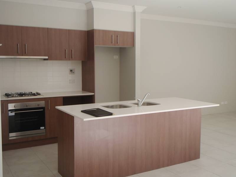 33 Kingfisher Way, Warriewood NSW 2102