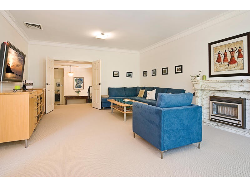 1 Kens Road, Frenchs Forest NSW 2086