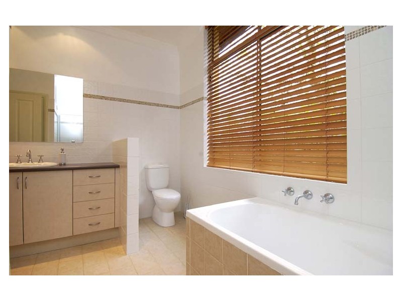 52a Carefree Road, North Narrabeen NSW 2101