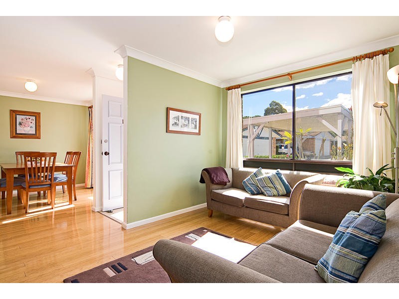 13/30 MacPherson Street, Warriewood NSW 2102