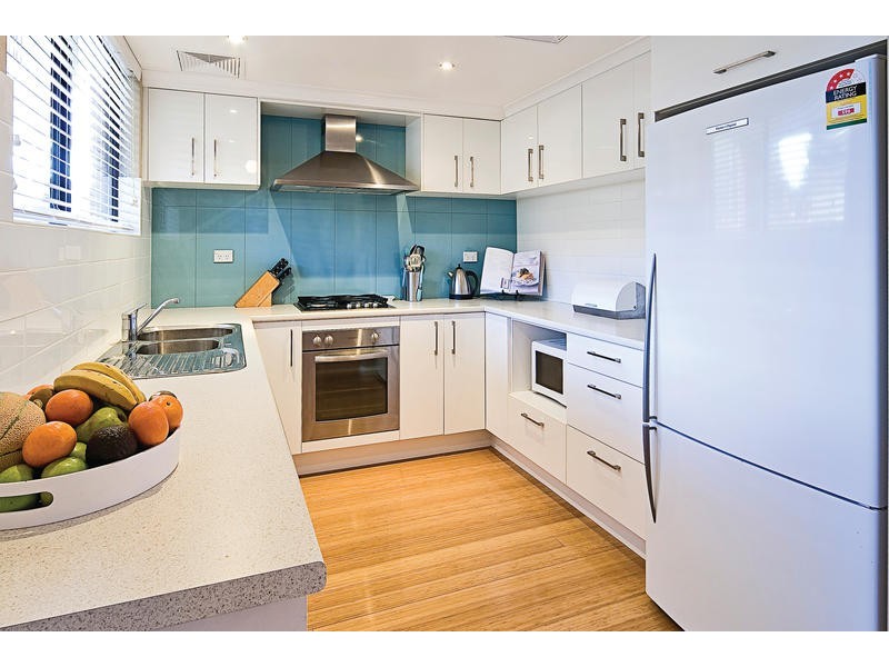 13/30 MacPherson Street, Warriewood NSW 2102