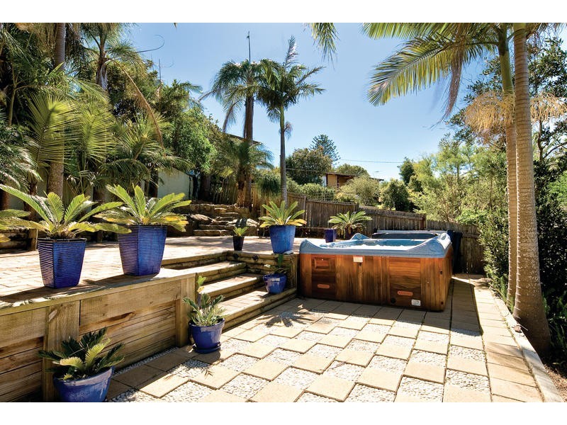 6 Baree Place, Warriewood NSW 2102