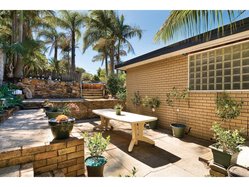 6 Baree Place, Warriewood NSW 2102