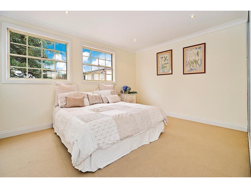 72 Bennett Street, Curl Curl NSW 2096