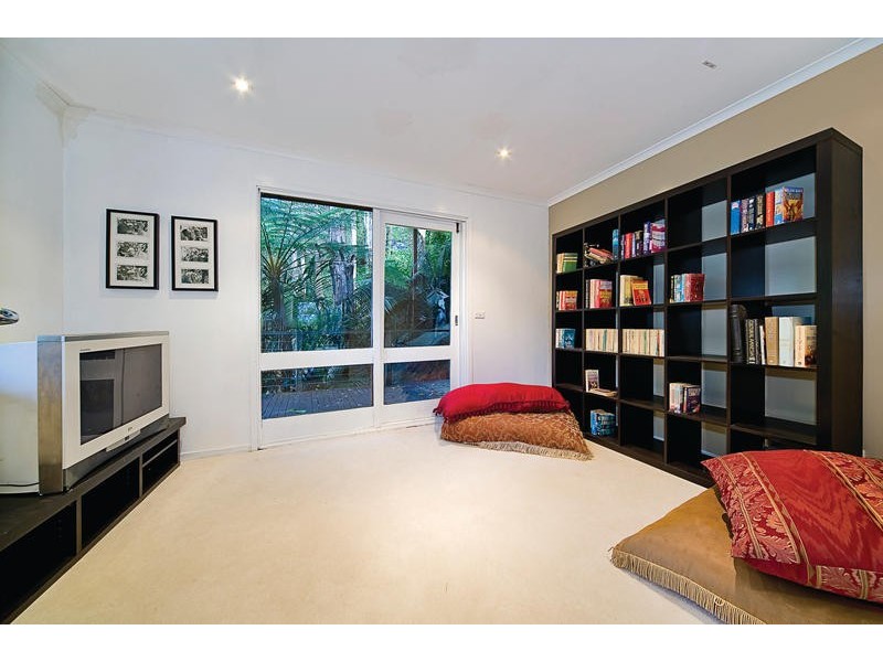 153 McCarrs Creek Road, Church Point NSW 2105