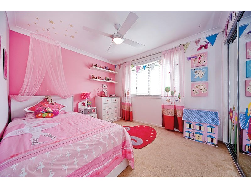 201 MacPherson Street, Warriewood NSW 2102