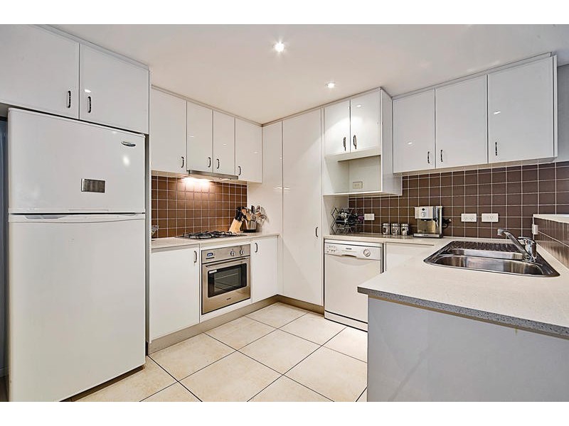 8/6 Fantail Avenue, Warriewood NSW 2102