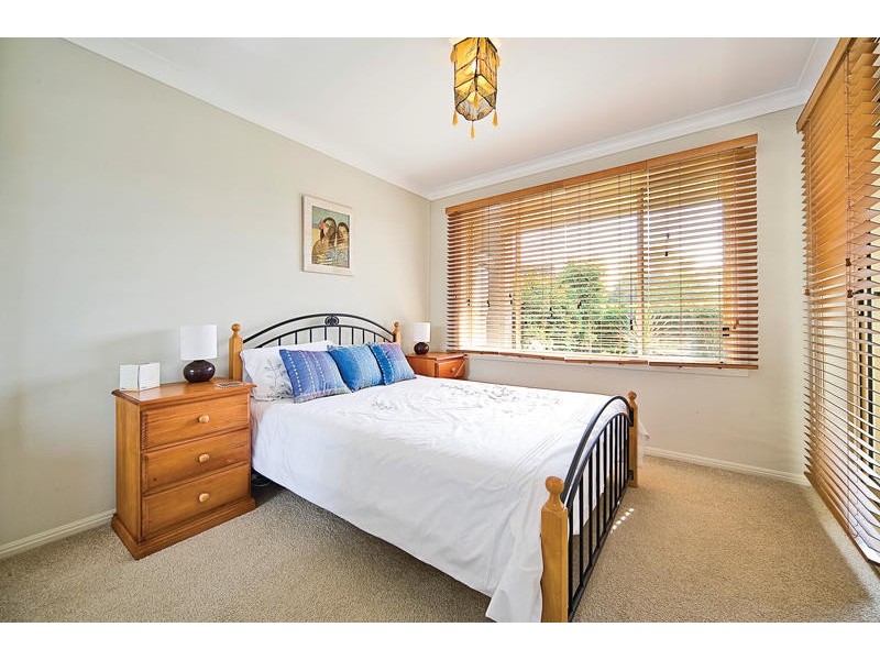 8/6 Fantail Avenue, Warriewood NSW 2102