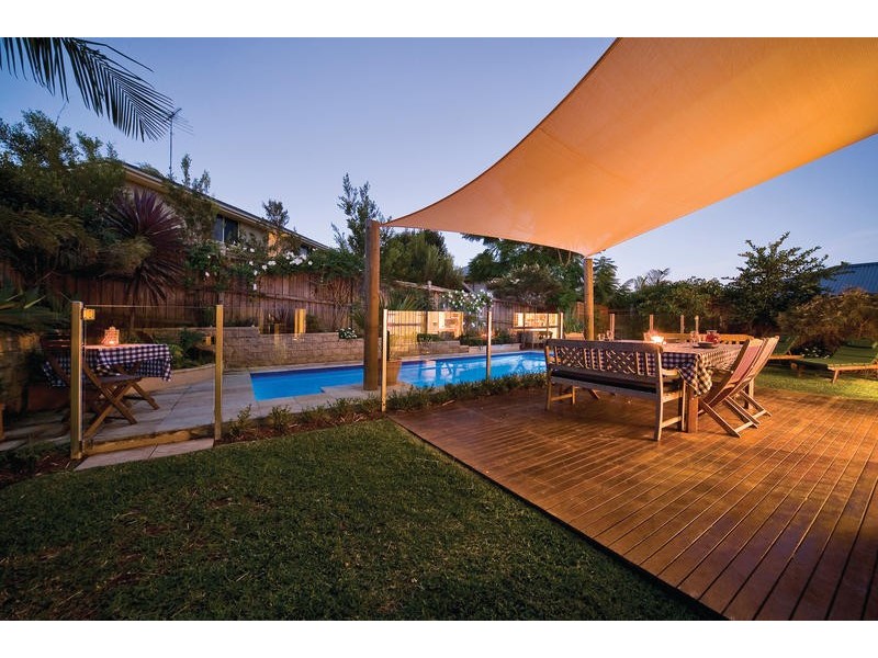 37 Mahogany Boulevard, Warriewood NSW 2102