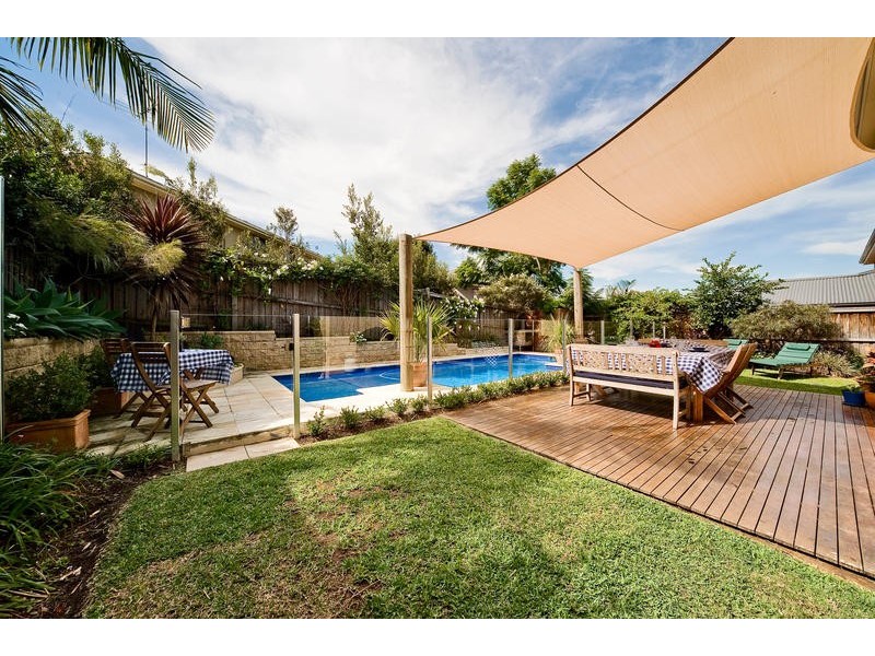 37 Mahogany Boulevard, Warriewood NSW 2102