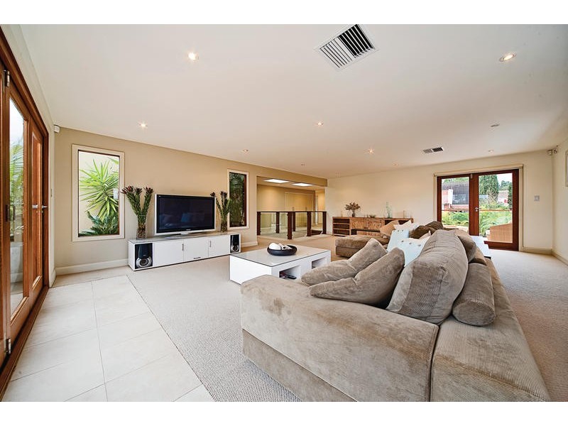 18 Foxall Street, Elanora Heights NSW 2101