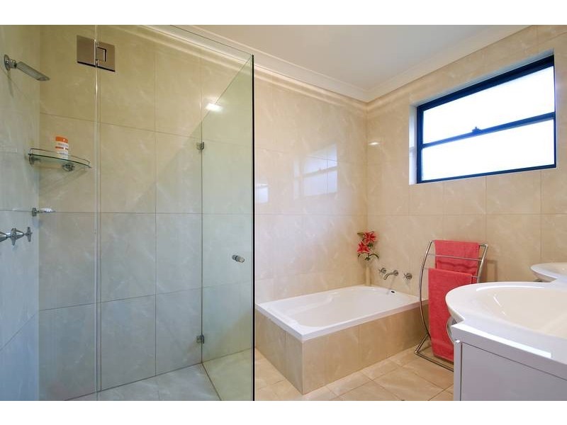 17 Dickson Place, Warriewood NSW 2102