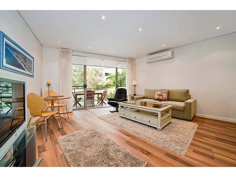 2/1-3 Westminster Avenue, Dee Why NSW 2099