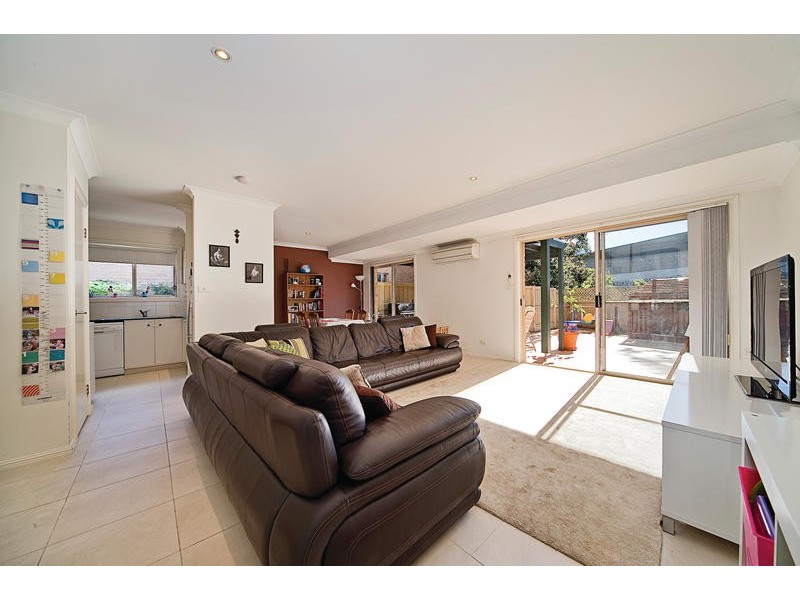 21/239 MacPherson Street, Warriewood NSW 2102