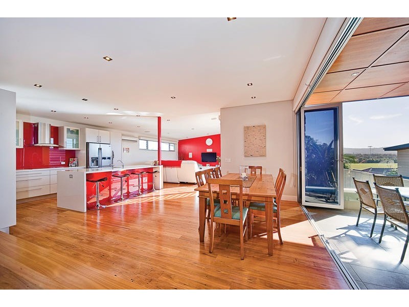 5 Peal Place, Warriewood NSW 2102