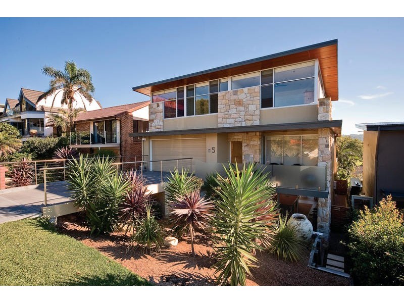 5 Peal Place, Warriewood NSW 2102