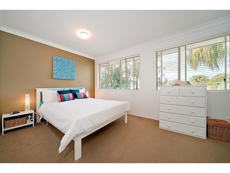 4/237 MacPherson Street, Warriewood NSW 2102