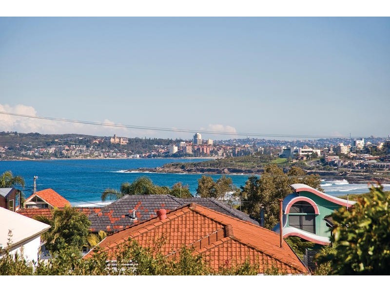 35 Headland Road, North Curl Curl NSW 2099