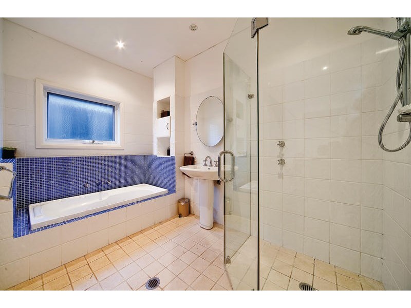 35 Headland Road, North Curl Curl NSW 2099