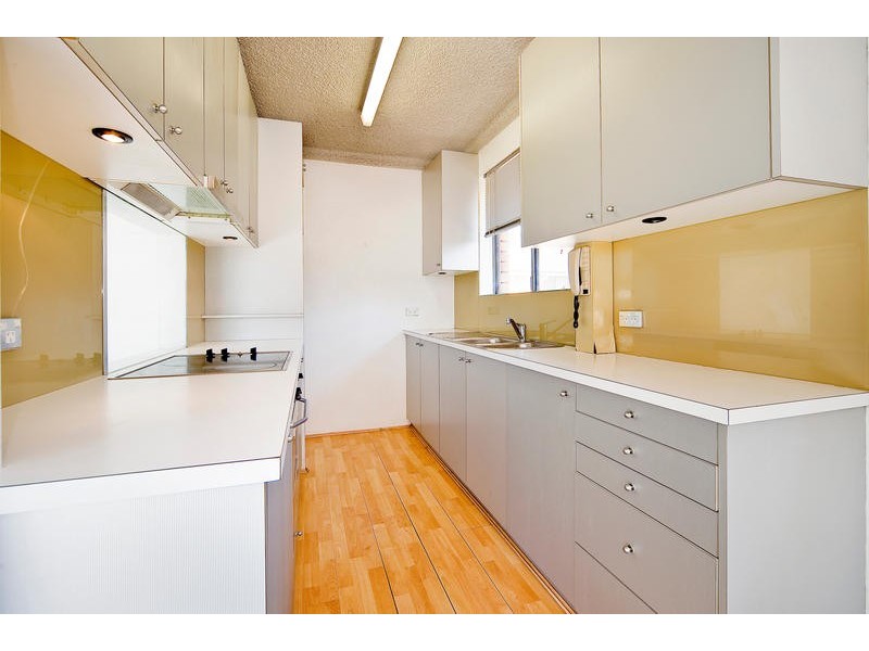 9/49 Campbell Parade, Manly Vale NSW 2093