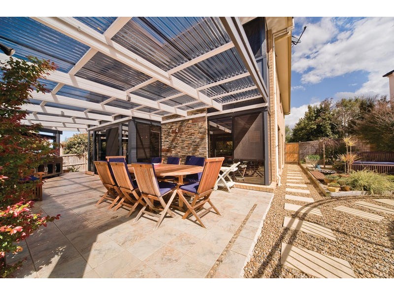 29 Waterside Grove, Warriewood NSW 2102