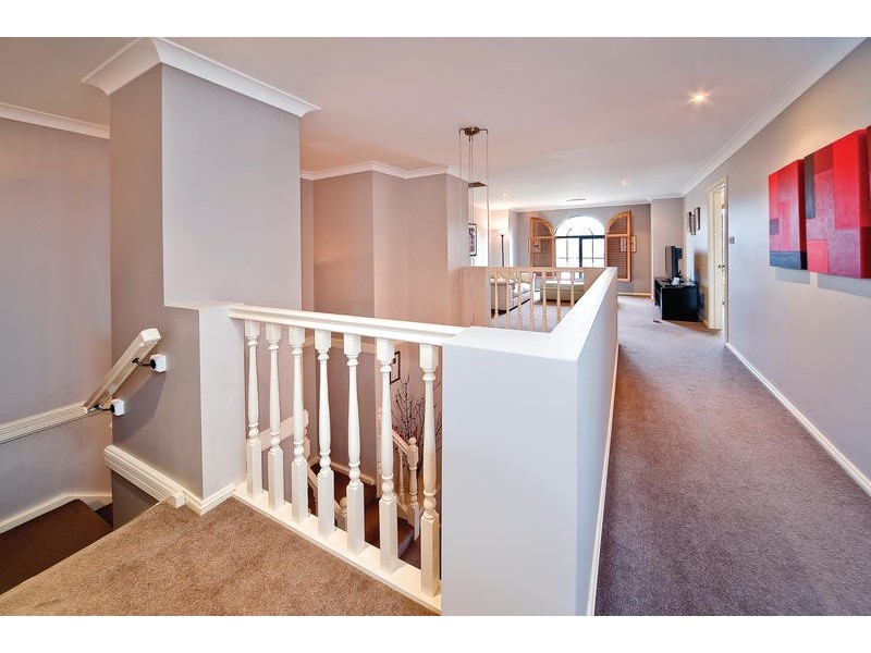 29 Waterside Grove, Warriewood NSW 2102